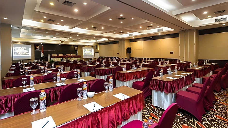 Grand Cakra Hotel Malang