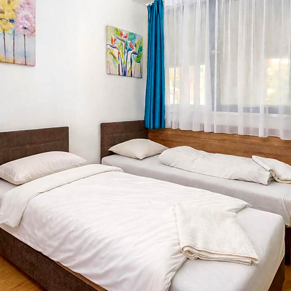 WOW City Hostel