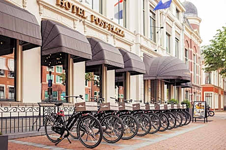 Post-Plaza Hotel & Grand Café