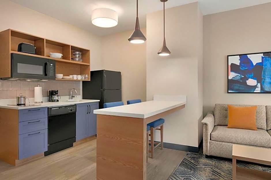 Candlewood Suites Springfield By IHG