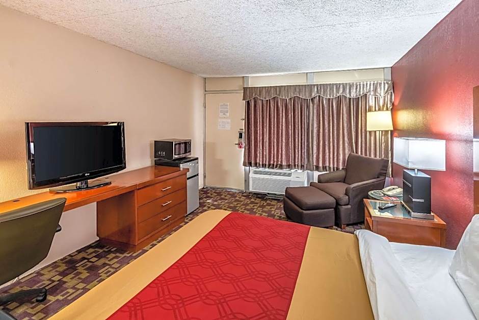 Econo Lodge Zanesville Downtown