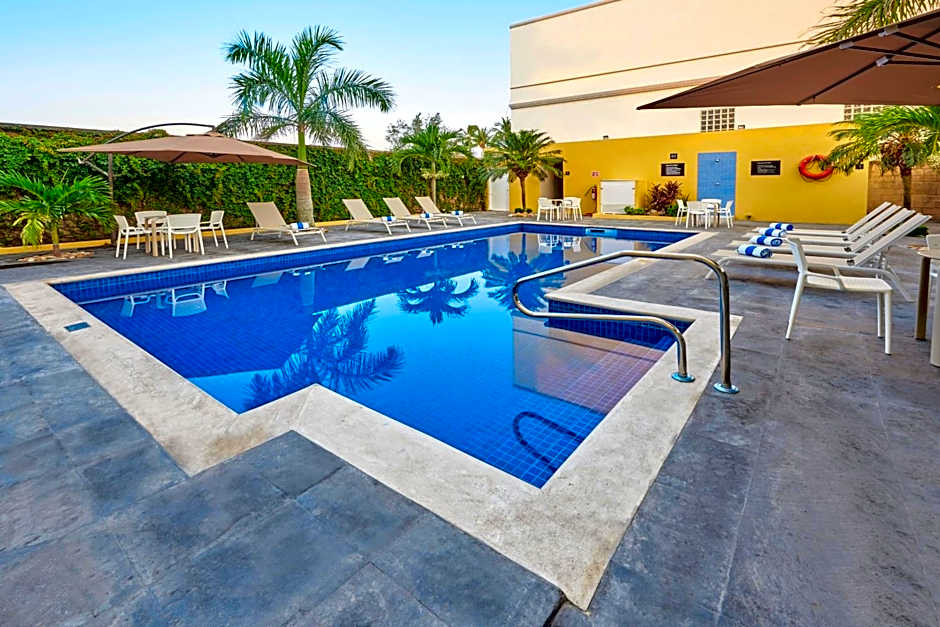 City Express by Marriott Tampico