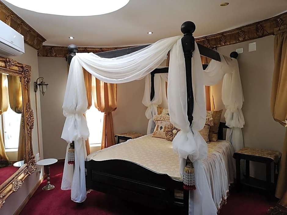 Excalibur Boutique Hotel