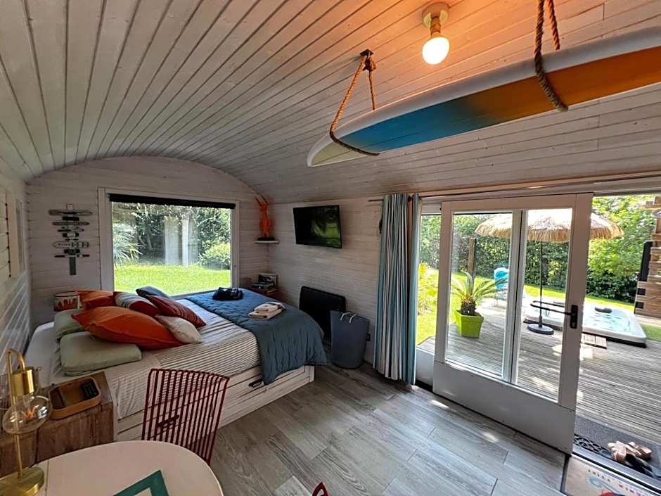 MAROSENIA TTIKI - Cabanes et Spa