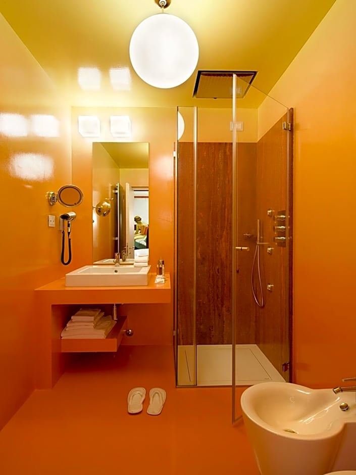 Petronilla - Hotel In Bergamo