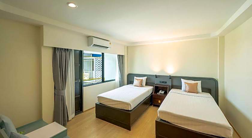 The Krungkasem Srikrung Hotel