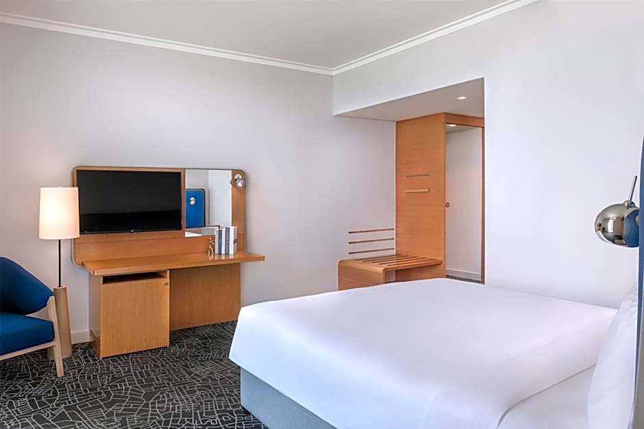 Yas Plaza Bay by IHG
