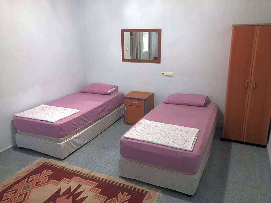 Photo 1 of 4 of 2 Beds