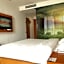 Vatica Hotel Fuyang Linquan Tenghui International City Branch