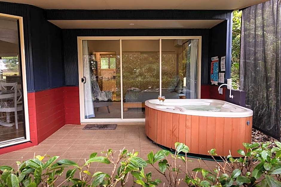 Lake Russell Lakeside Retreat