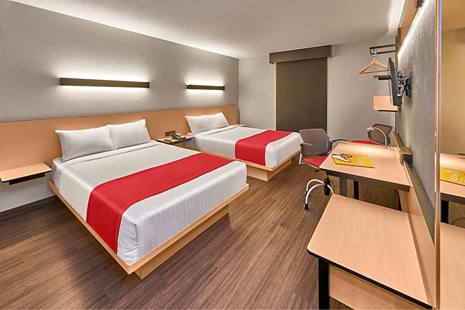 City Express by Marriott Celaya Galerias