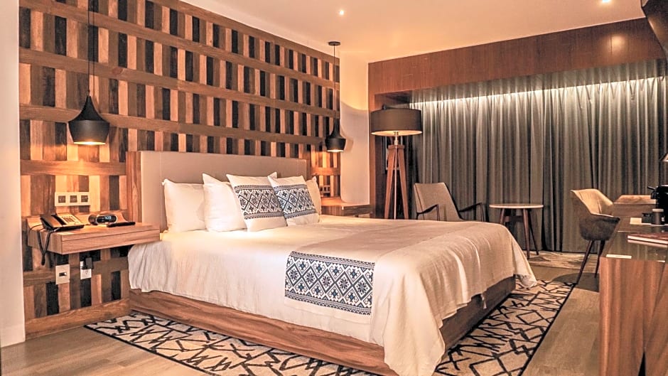 Hotel Indigo - Guadalajara Expo By IHG