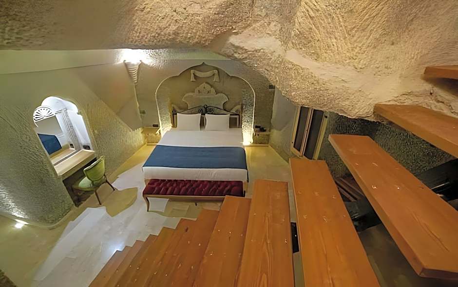Lunar Cappadocia Hotel