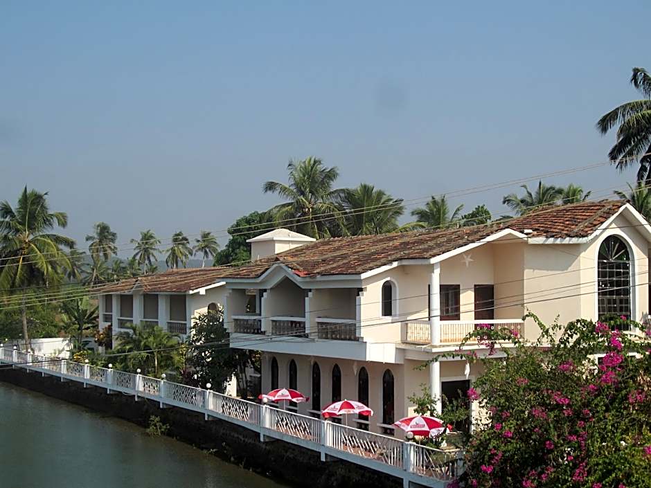 Hotel Riverside