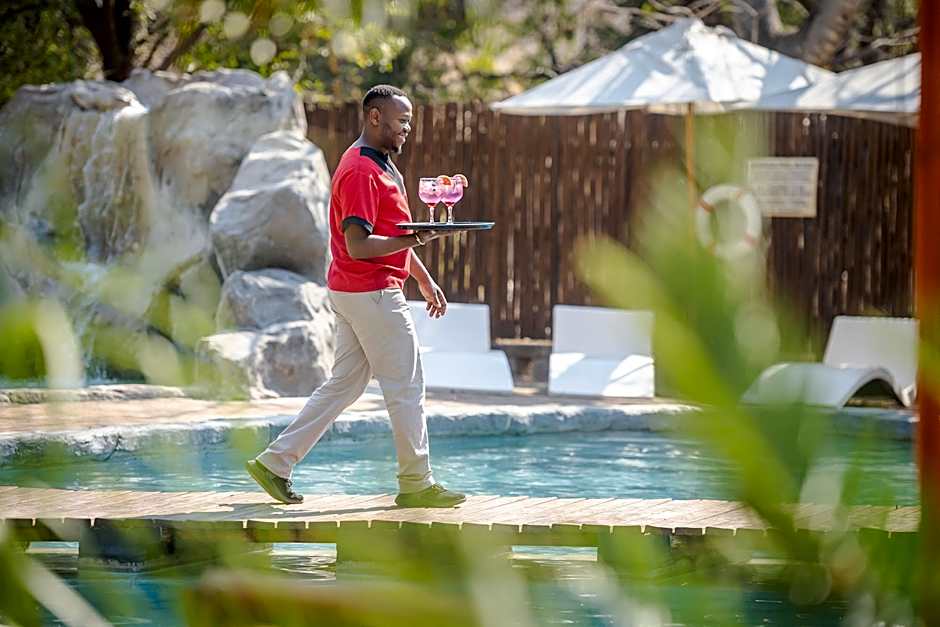 Shiduli Safari Lodge