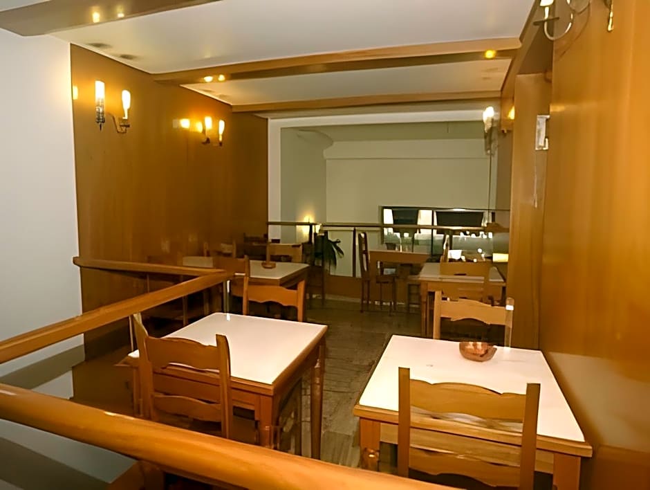 Hotel Americano