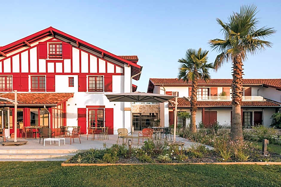 Hôtel INDARRA & SPA - Piscine