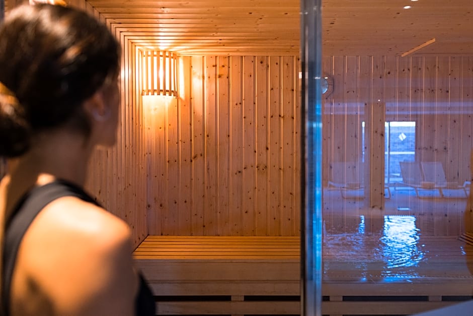 Petit Sagitario ( Only Adults )