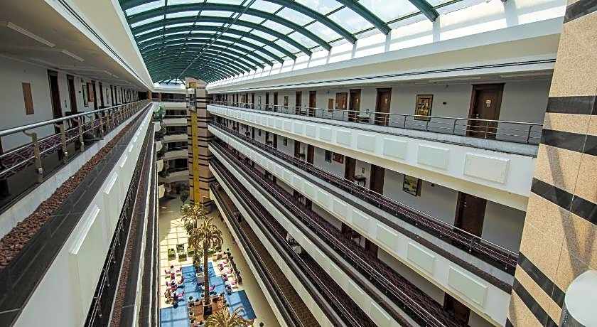 Rox Resort Hotel