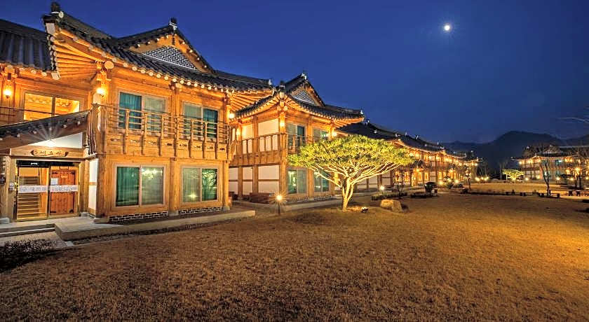 Wangyijimil Hanok Hotel