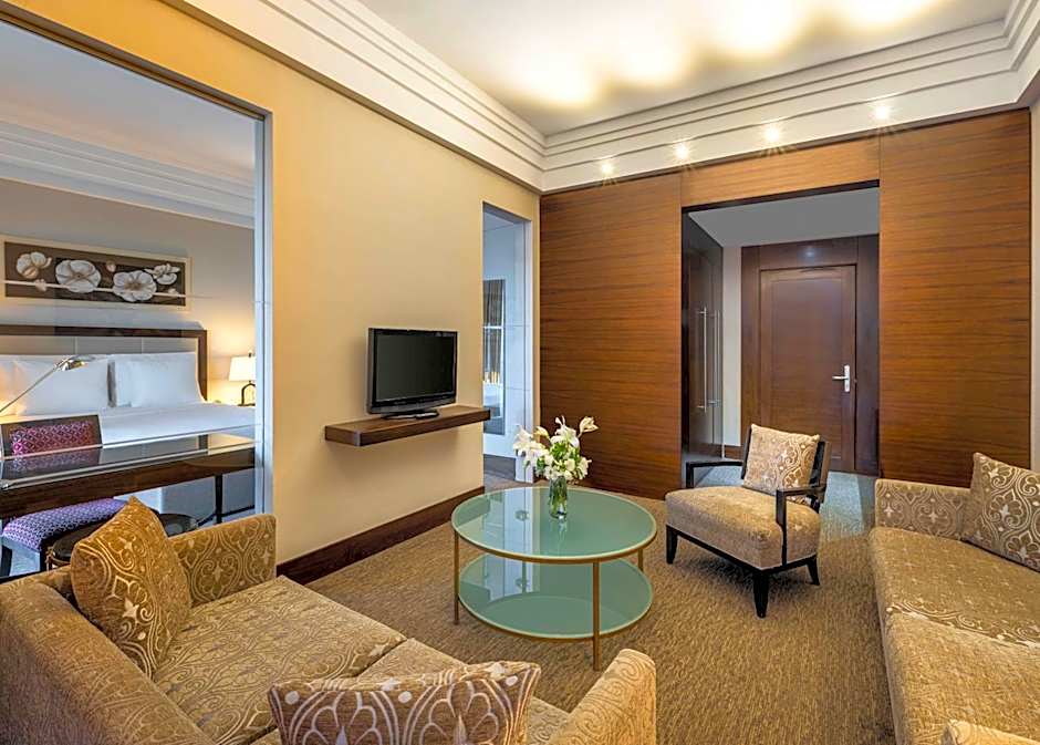 Hotel Çelik Palas Convention Center & Thermal SPA