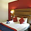 Mercure Newbury West Grange Hotel