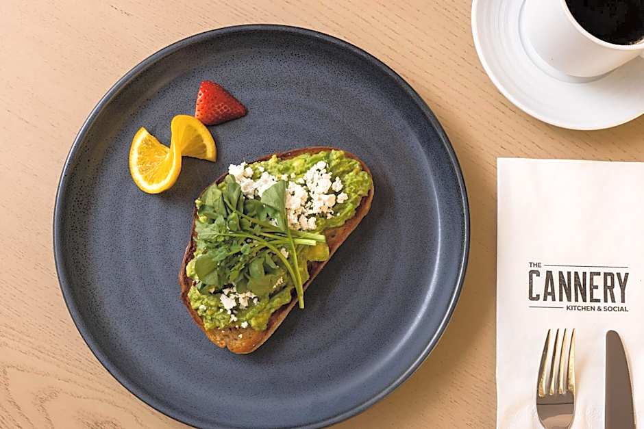 DoubleTree by Hilton Kingston