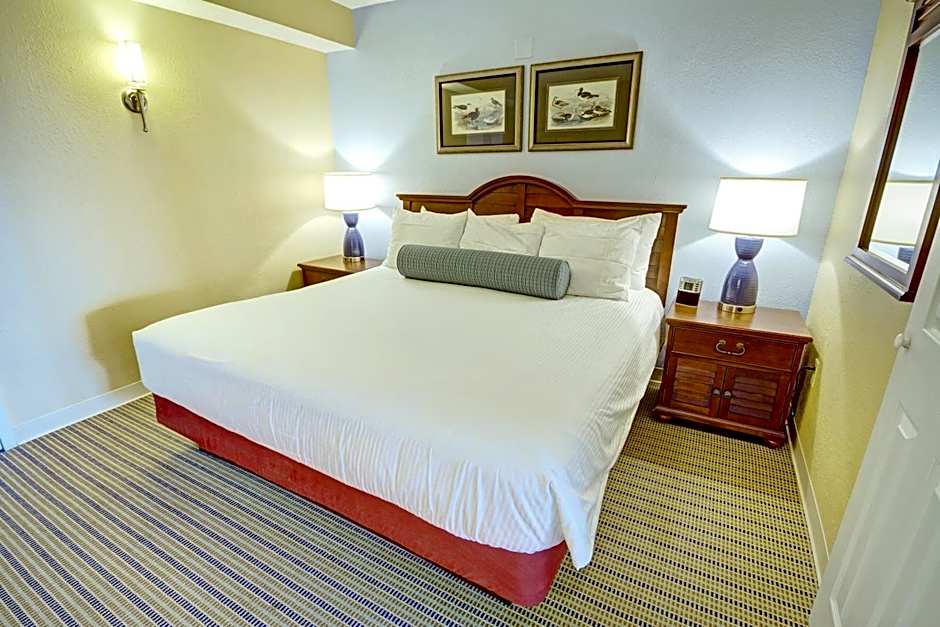 Wyndham Inn on Long Wharf