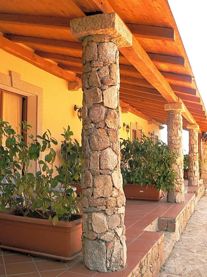 Hotel Valkarana Country Relais