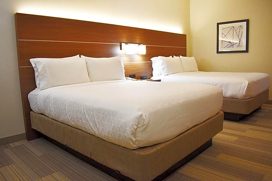 Holiday Inn Express & Suites Albany by IHG