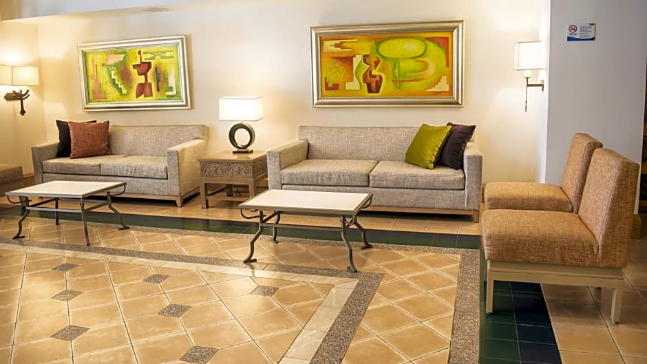Holiday Inn Express Monterrey Galerias-San Jeronimo By IHG