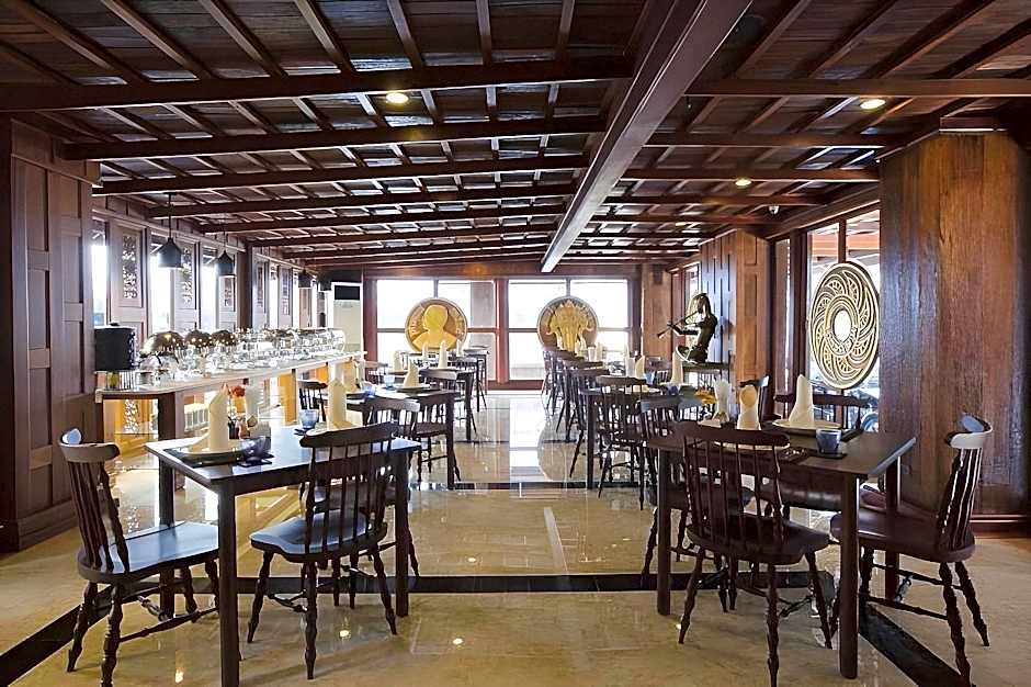 True Siam Rangnam Hotel