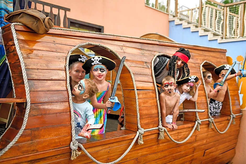 AquaClub GRIFID Hotel Bolero - Ultra All Inclusive & Private Beach