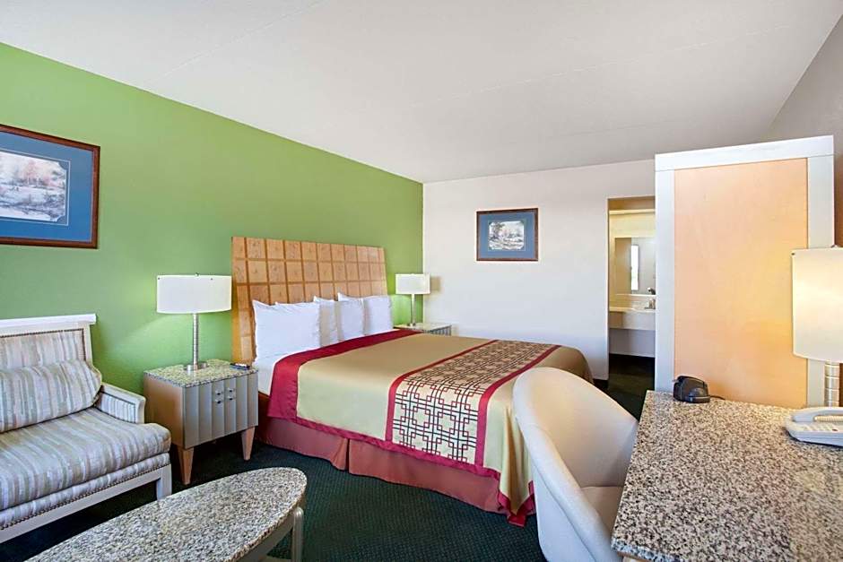 Days Inn by Wyndham Greeneville