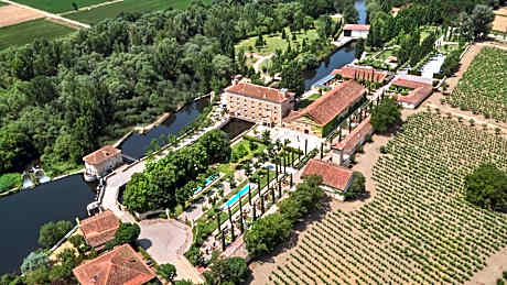 Hacienda Zorita Wine Hotel & Organic Farm