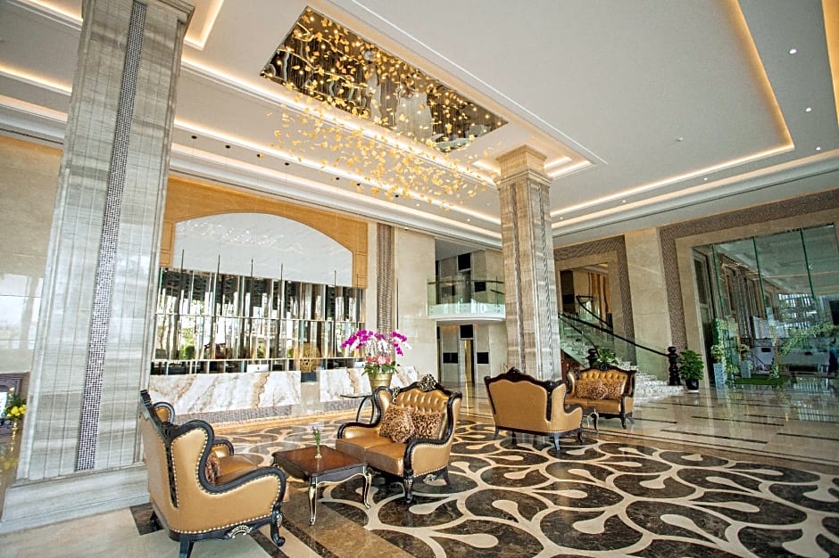 The Mira Central Park Hotel