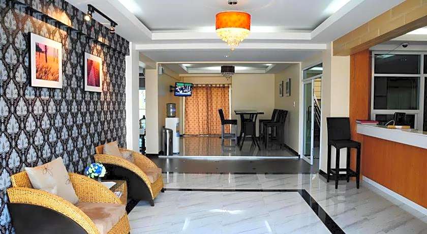 Home Place  Lopburi Hotel