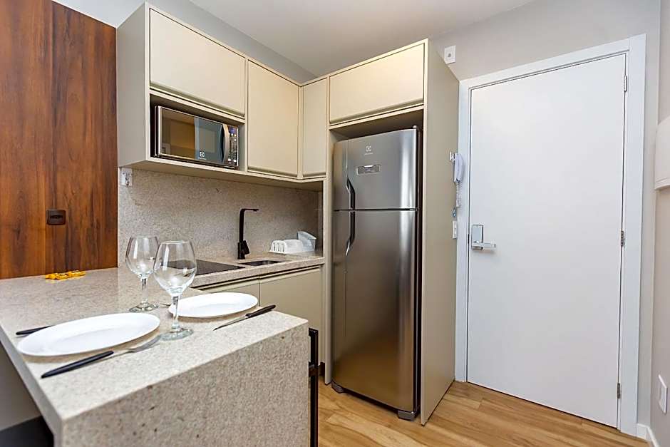 Apto confortável Centro/Batel