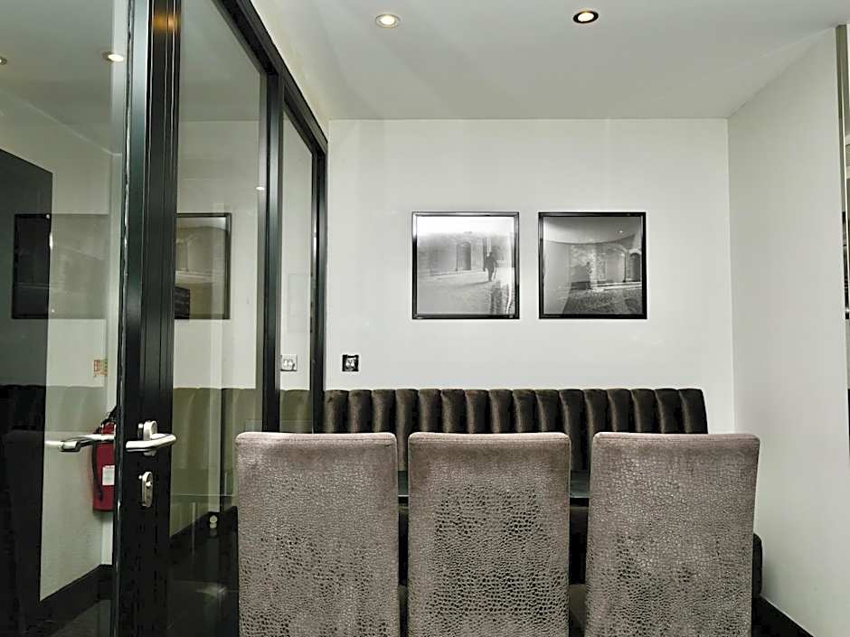 Great St Helen Hotel