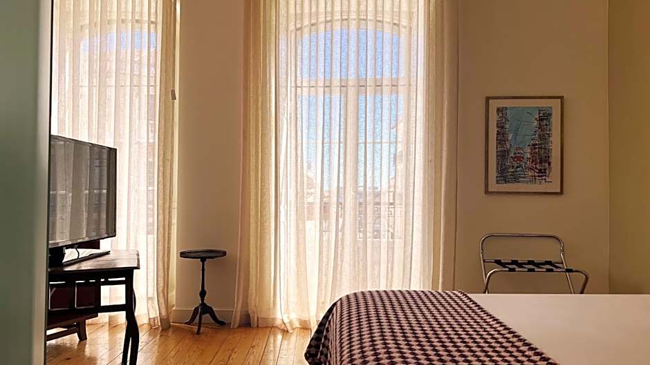 Casa do Bairro by Shiadu