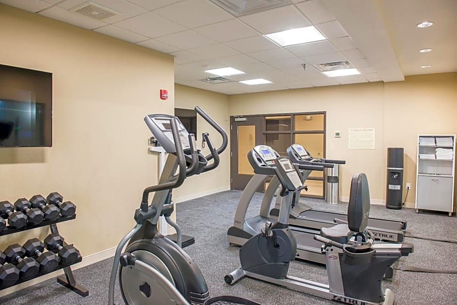 Candlewood Suites Fargo By IHG
