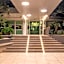 International Beach Hotel