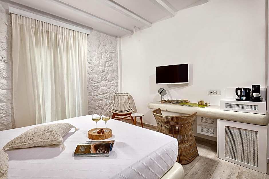Petri Suites