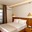 Thassos Inn