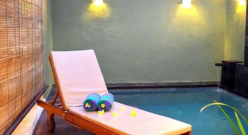 Jas Green Villas And Spa