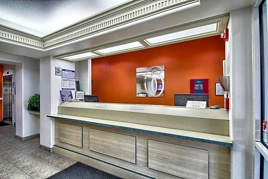 Motel 6-Mission, TX