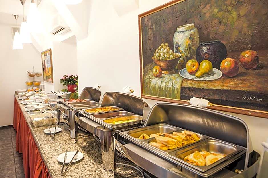 Monika Centrum Hotels