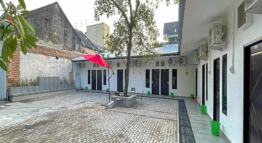 JM Tuparev Mitra Reddoorz