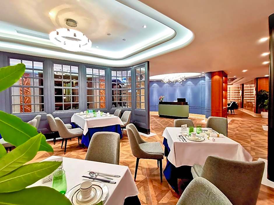 Nanjing Central Hotel