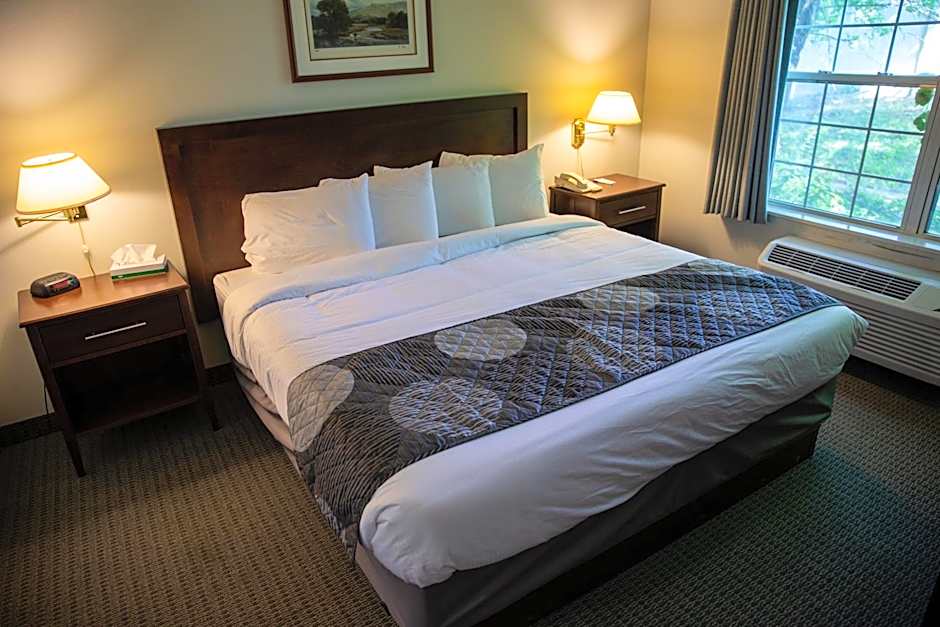 GrandStay Hotel & Suites Hastings